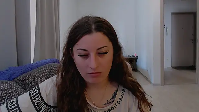 Helen Adams  online show from July 31, 7:53 am