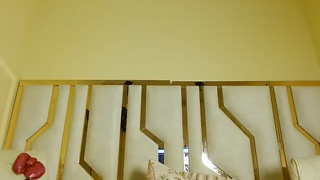 TifanyChill online show from February 7, 8:13 pm