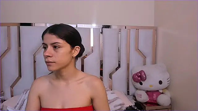 TifanyChill online show from December 15, 9:31 pm