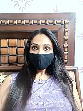 Yours-Bebo online show from April 3, 1:20 pm