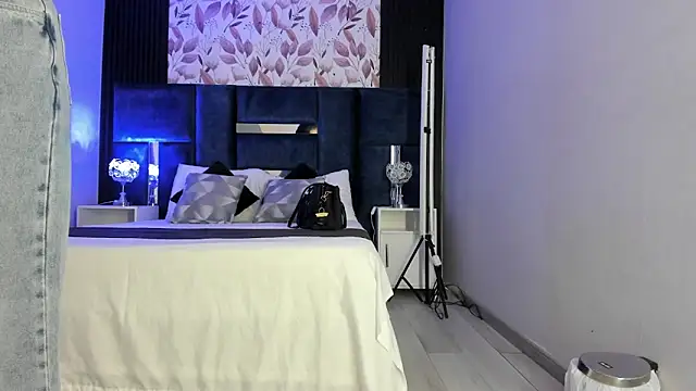 GiselOrtiz online show from March 27, 10:16 am