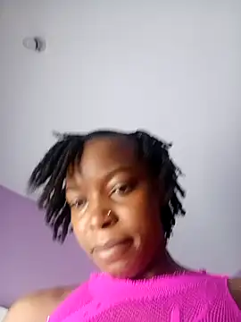 Pretty-queen123 online show from October 8, 3:33 am