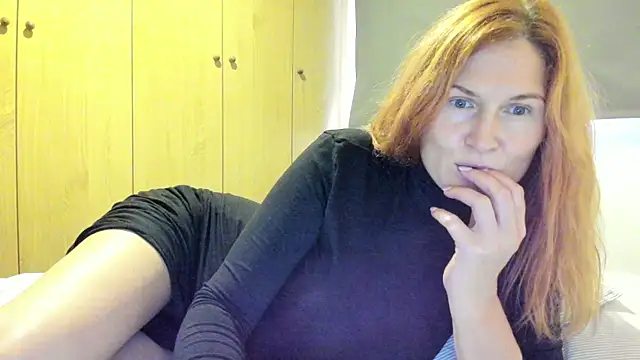 Sheandhim23 online show from October 28, 10:21 am