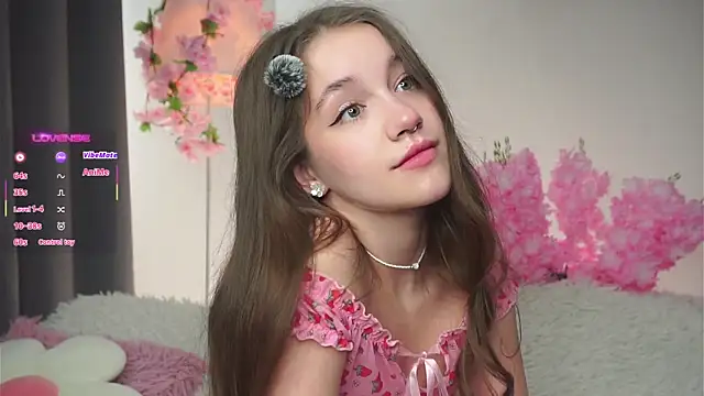 AmiLewis online show from October 1, 1:21 am