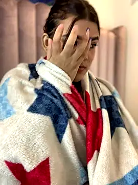 Michellesexxy online show from September 18, 2:54 am