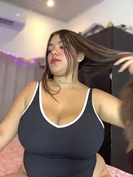 Michellesexxy online show from November 15, 2:23 am