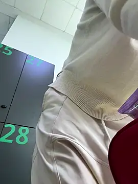 eveangelll online show from October 28, 8:09 am