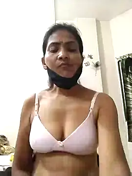 sunita6009 online show from July 8, 2:30 pm