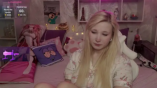 MeowkaKitty online show from February 2, 2:21 am