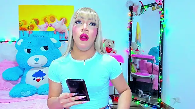 Candy Candy   online show from January 9, 11:20 pm