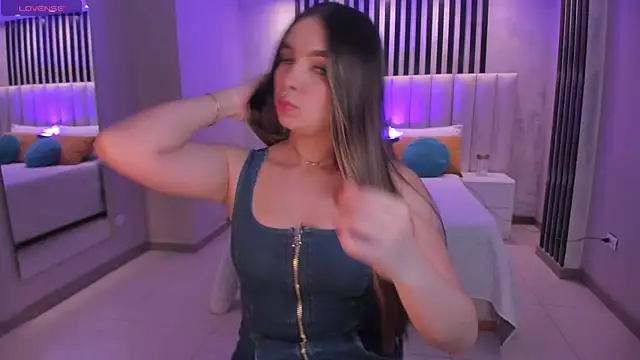 EloisaOlivero online show from October 23, 7:20 pm