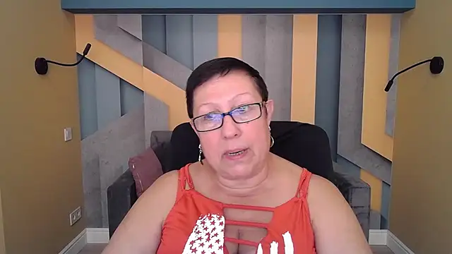 BarbaraTurners online show from October 3, 6:13 pm