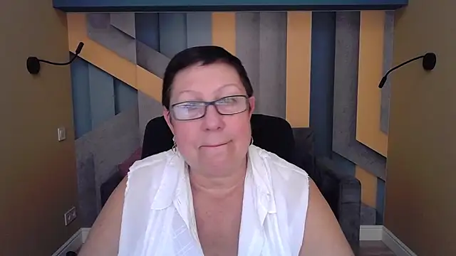 BarbaraTurners online show from October 15, 6:32 pm