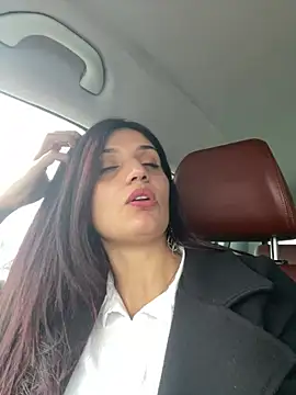 ZajiraShane online show from February 8, 4:00 pm