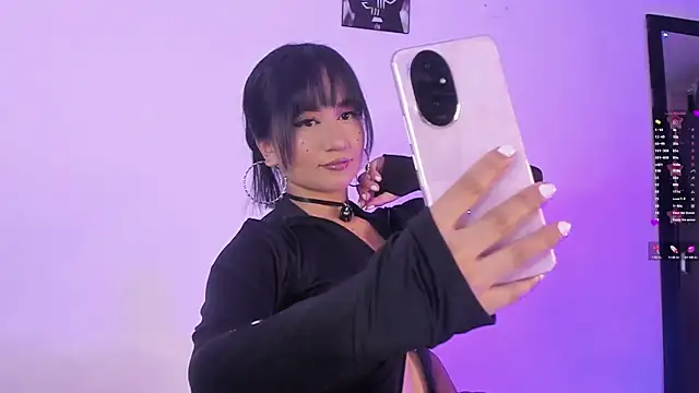 Maggie 1 online show from September 14, 9:23 pm