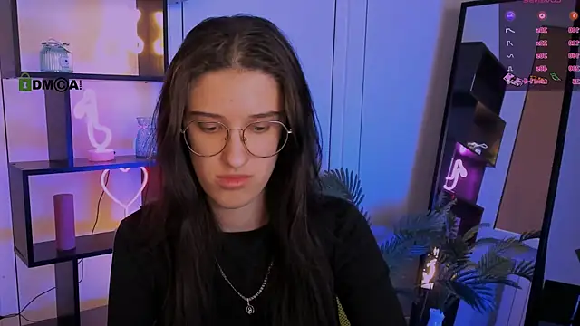 scarlet mooore online show from September 23, 9:57 pm