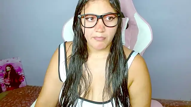 melody-tarly online show from February 13, 2:24 am