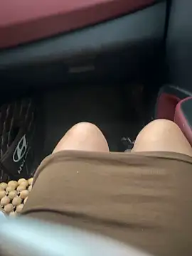 May-Squirt online show from October 31, 9:46 am