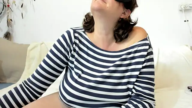 IsraeliMilf online show from March 23, 7:47 am