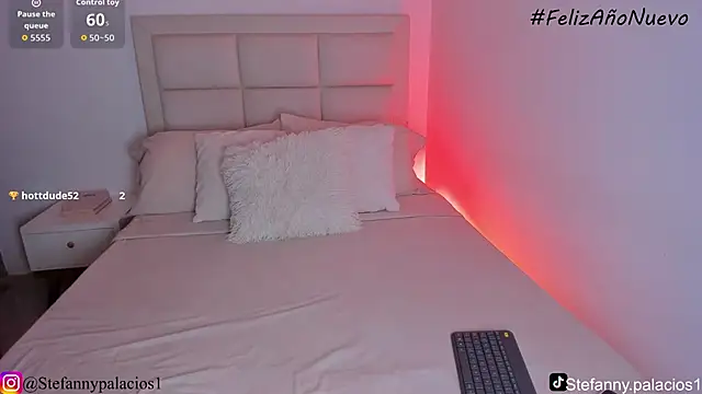 Kimberlylenox  online show from January 9, 1:21 am