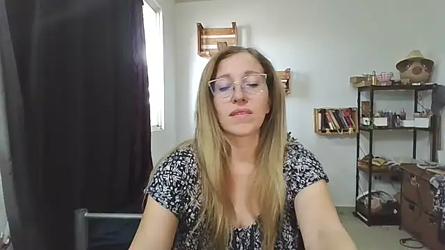 charlott ponce online show from July 12, 7:14 pm