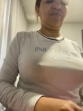 ruby santana777 online show from November 8, 9:20 pm