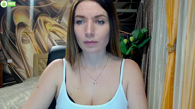 Sweet   Amelia online show from December 15, 8:14 pm