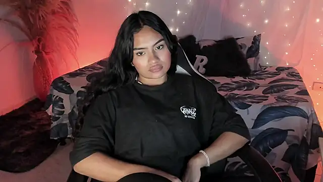 Riana Kean online show from March 26, 4:47 am