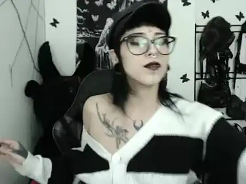 dakota krall   online show from January 12, 4:18 am