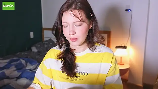 HanahW online show from September 24, 7:35 pm