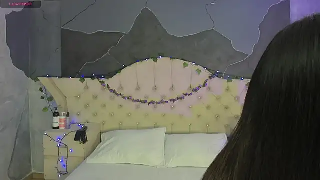 AmberGreyy  online show from November 3, 7:40 pm