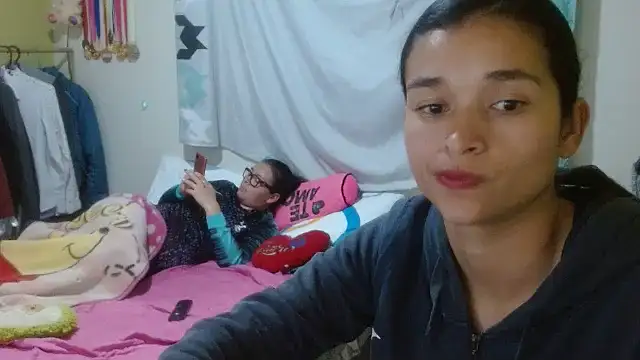 clayre and jill online show from September 16, 3:14 am