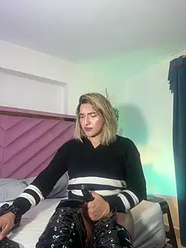 TomLondon  online show from October 2, 12:43 pm