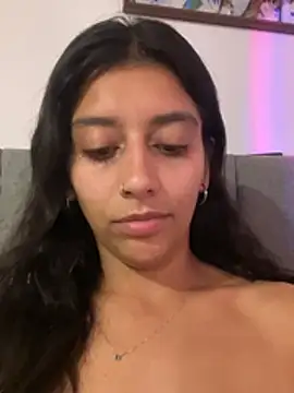 BrittanyDiaz online show from March 14, 9:38 pm