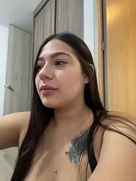 Latina vanessa online show from February 2, 4:00 am