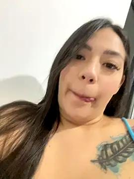 Latina vanessa online show from October 3, 1:33 am