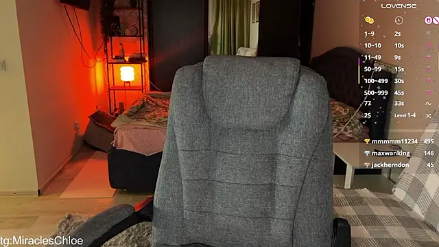 ChloeMillerMeow online show from February 5, 5:16 pm