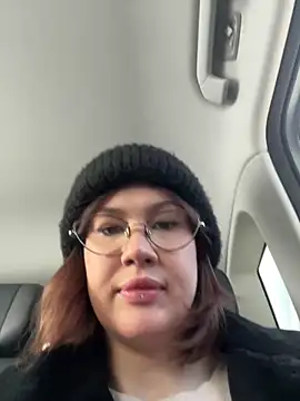 RinaCat online show from February 17, 5:07 am