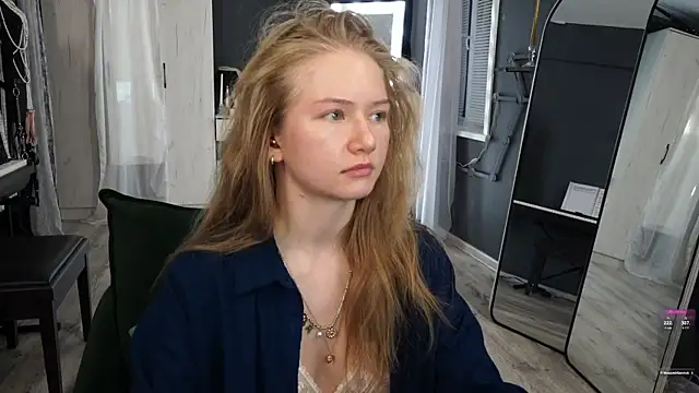 Alexandra Demore online show from July 5, 8:14 pm
