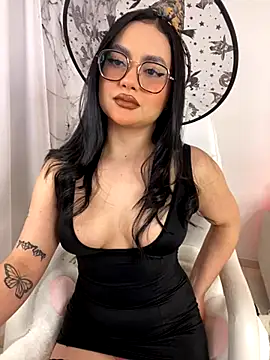 montmariana online show from October 16, 2:03 am