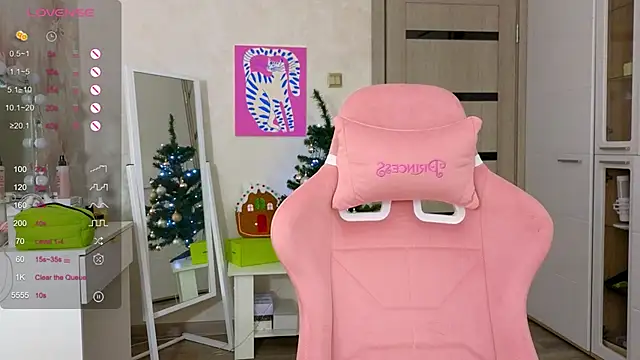 TrissMerigold9 online show from January 8, 8:57 pm