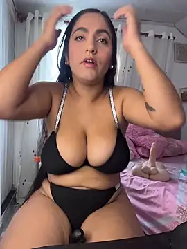 JazminTaylor online show from November 30, 6:23 pm