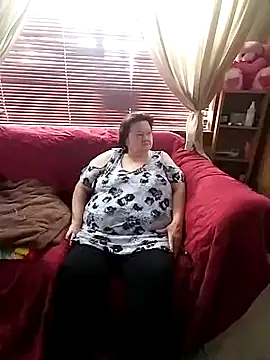 Bayou Woman68 online show from March 10, 4:11 pm