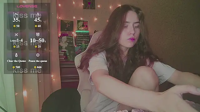 Aurora workerr online show from July 27, 5:10 pm