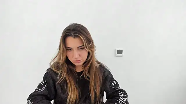 Summmmersky online show from November 9, 12:45 pm