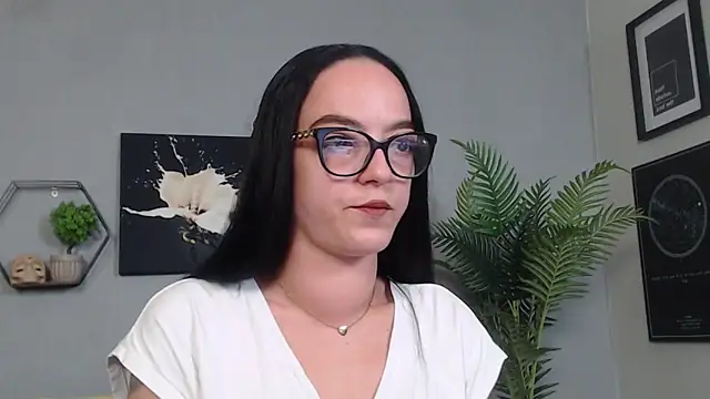 IzabelllNoir online show from April 22, 10:12 am