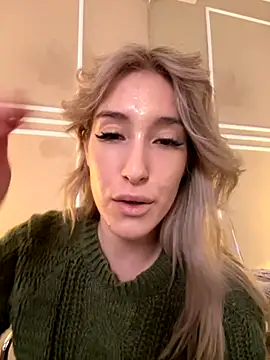 SerenaBennet online show from November 10, 1:39 pm