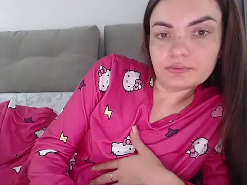  JustmeHere  online show from October 3, 8:19 am