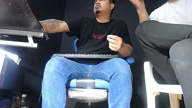 DickMasterfindom online show from June 5, 7:25 am