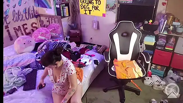 Cloud Master9 online show from October 5, 7:24 am